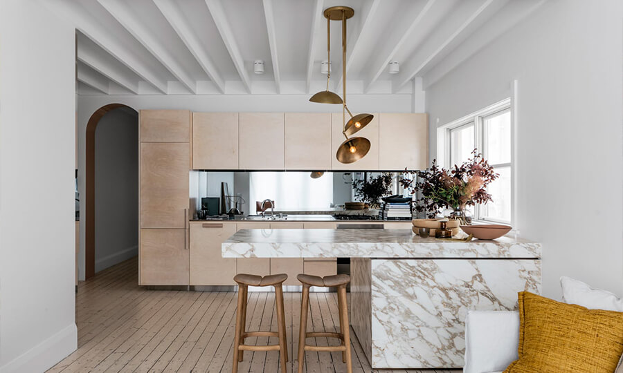 meo-trang-tri-phong-bep-nha-cap-4