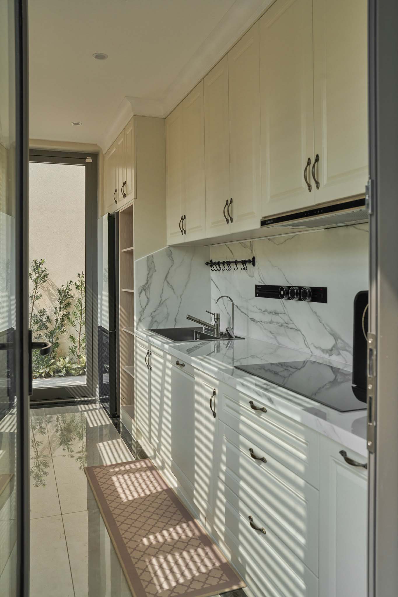 101+ Mẫu Tủ Bếp Đẹp hình Chữ i (Báo Giá Thi Công tủ Bếp Trọn Gói)