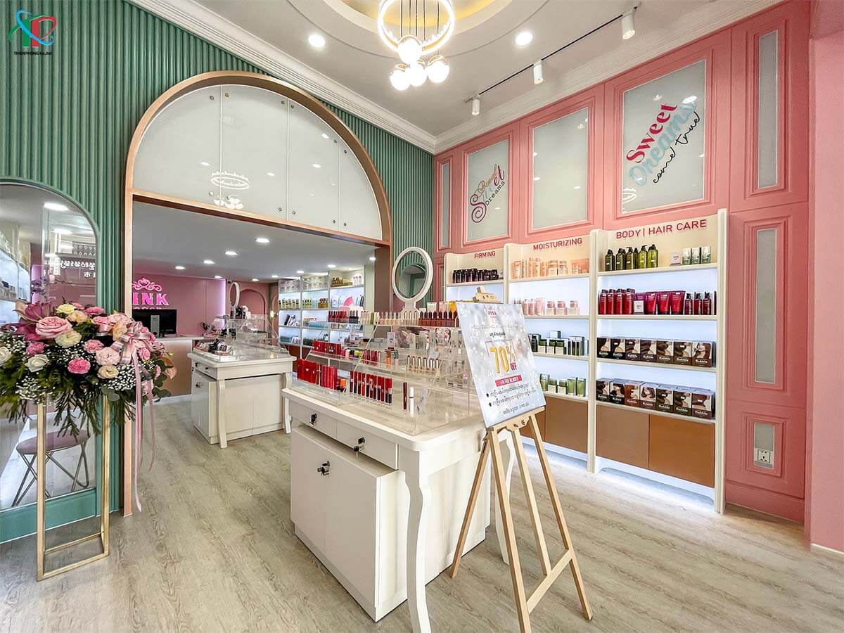 thi-cong-noi-that-shop-my-pham-pink-house-1