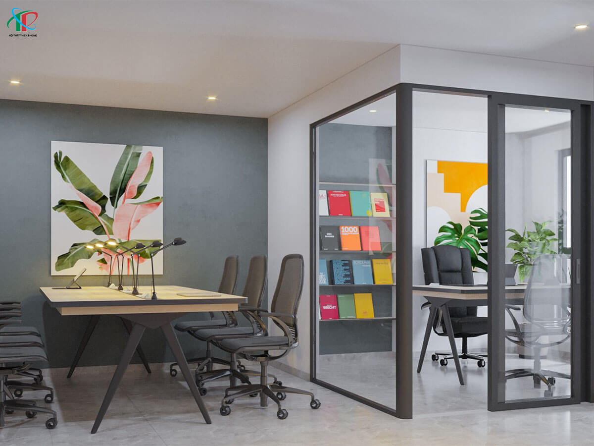 khong-dat-ban-lam-viec-doi-dien-cua-ra-vao